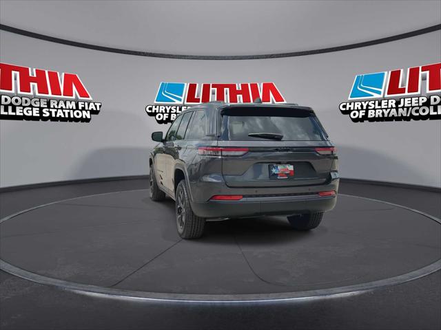 2026 Jeep Grand Cherokee Altitude 4x2