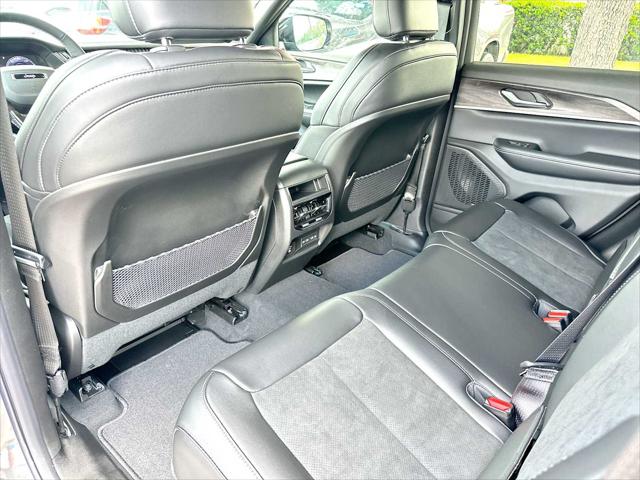 2026 Jeep Grand Cherokee Altitude 4x2