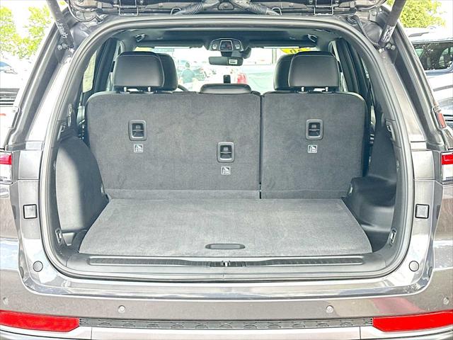 2026 Jeep Grand Cherokee Altitude 4x2