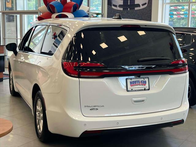 2027 Chrysler Pacifica PACIFICA SELECT 2027 Chrysler Pacifica PACIFICA SELECT
