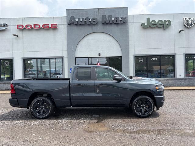 2026 RAM Ram 1500 RAM 1500 EXPRESS QUAD CAB 4X4 64 BOX 2026 RAM Ram 1500 RAM 1500 EXPRESS QUAD CAB 4X4 64 BOX