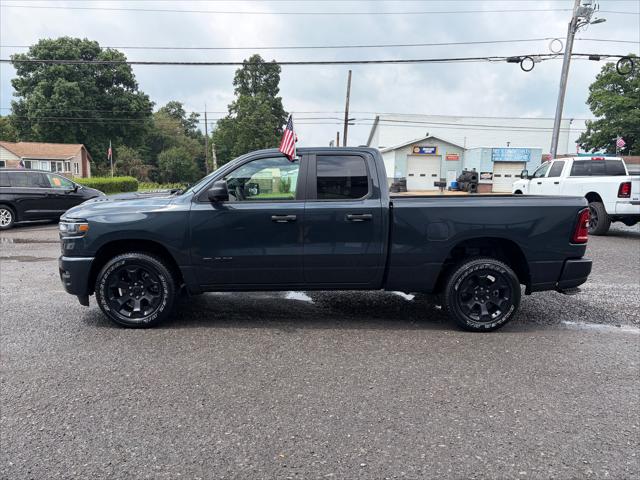 2026 RAM Ram 1500 RAM 1500 EXPRESS QUAD CAB 4X4 64 BOX 2026 RAM Ram 1500 RAM 1500 EXPRESS QUAD CAB 4X4 64 BOX