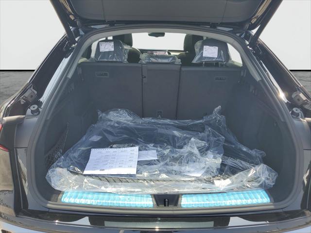 2026 Audi Q5 Sportback Premium TFSI quattro S tronic