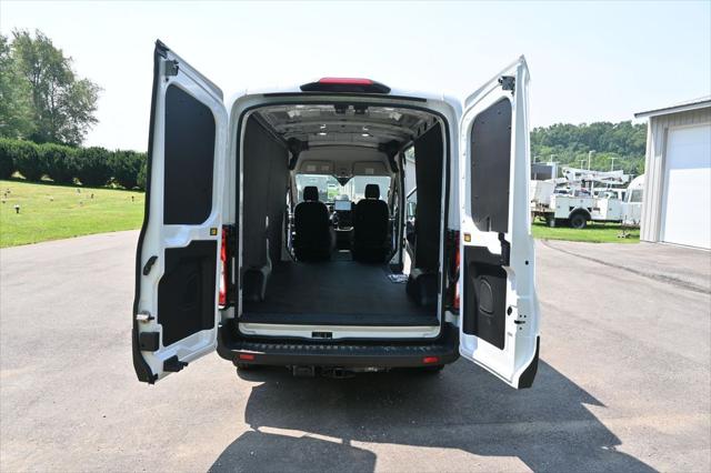 2026 Ford Transit Cargo Van Base