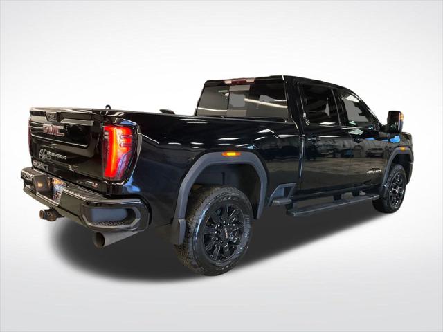 2024 GMC Sierra 2500HD 4WD Crew Cab Standard Bed AT4
