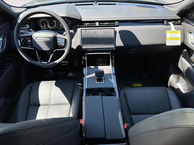 2026 Land Rover Range Rover Velar P250 Dynamic SE