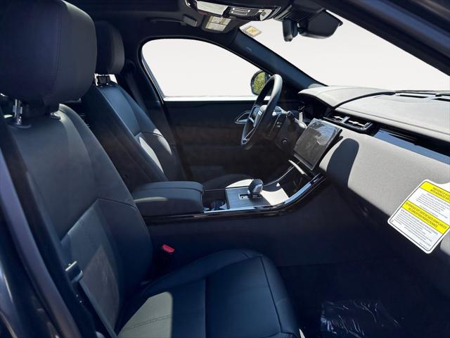 2026 Land Rover Range Rover Velar P250 Dynamic SE