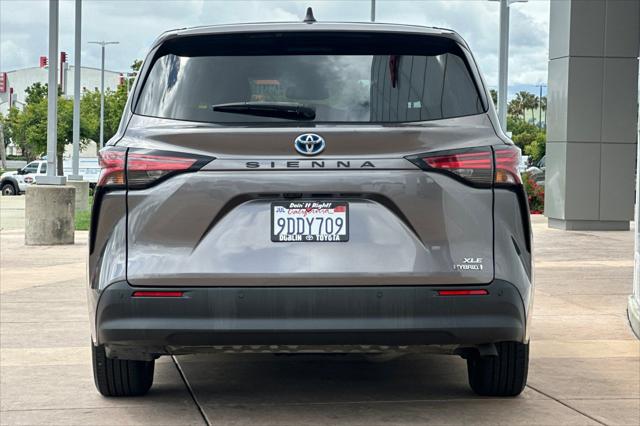 2022 Toyota Sienna XLE