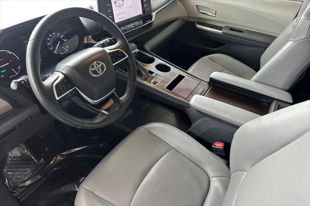 2022 Toyota Sienna XLE
