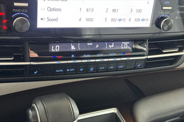 2022 Toyota Sienna XLE