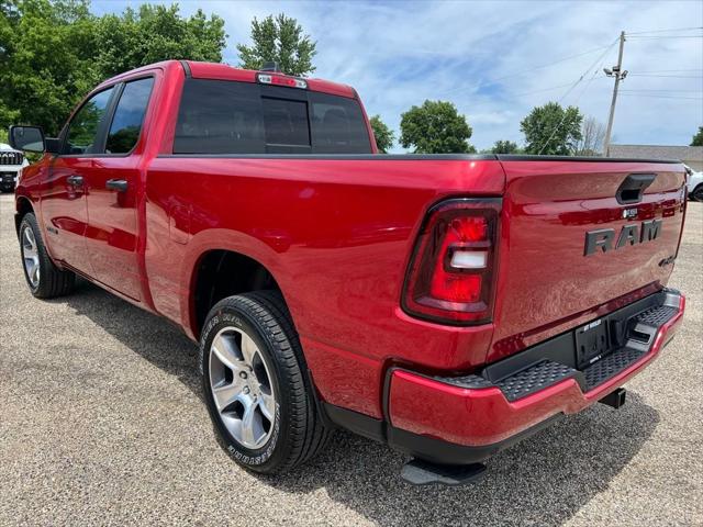 2026 RAM 1500 RAM 1500 EXPRESS QUAD CAB 4X4 64 BOX