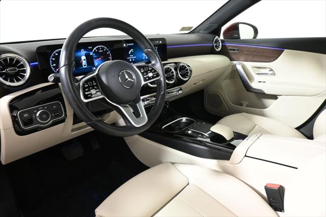 2022 Mercedes-Benz A 220 A 220