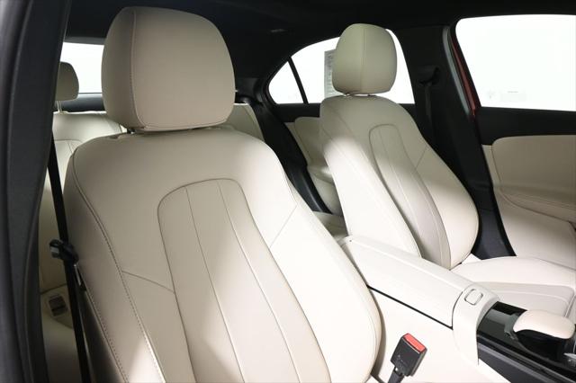 2022 Mercedes-Benz A 220 A 220