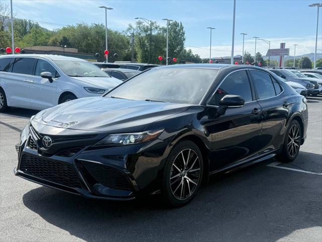 2021 Toyota Camry SE AWD