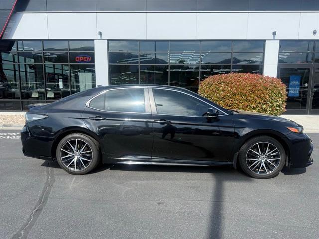 2021 Toyota Camry SE AWD