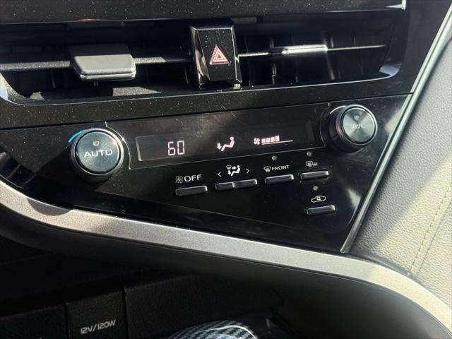 2021 Toyota Camry SE AWD