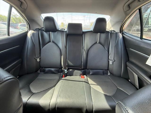 2021 Toyota Camry SE AWD