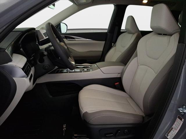 2027 INFINITI QX60 LUXE