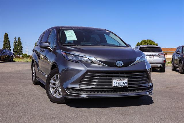 2025 Toyota Sienna LE for sale in Santa Maria, CA