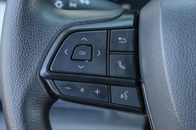 2025 Toyota Sienna LE