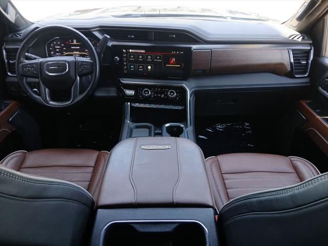 2025 GMC Sierra 2500HD 4WD Crew Cab Standard Bed Denali Ultimate