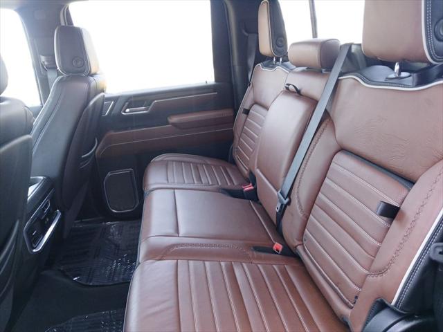 2025 GMC Sierra 2500HD 4WD Crew Cab Standard Bed Denali Ultimate
