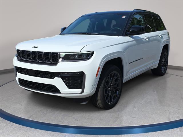 2026 Jeep Grand Cherokee GRAND CHEROKEE SUMMIT 4X4