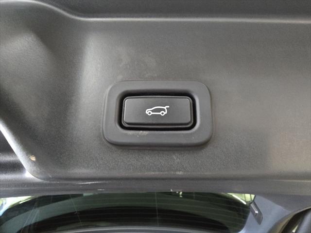 2021 Land Rover Range Rover Evoque R-Dynamic S
