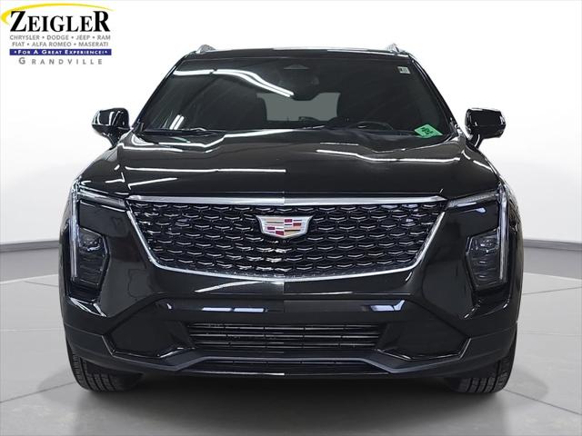 2025 Cadillac XT4 FWD Premium Luxury