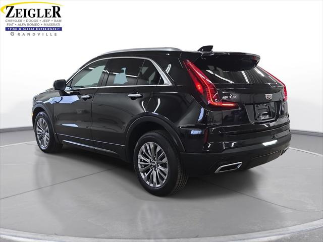 2025 Cadillac XT4 FWD Premium Luxury