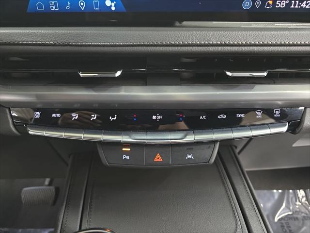 2025 Cadillac XT4 FWD Premium Luxury