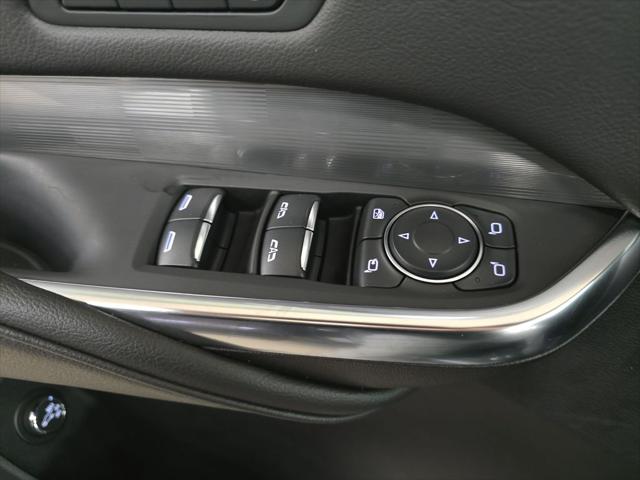 2025 Cadillac XT4 FWD Premium Luxury