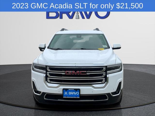 2023 GMC Acadia FWD SLT