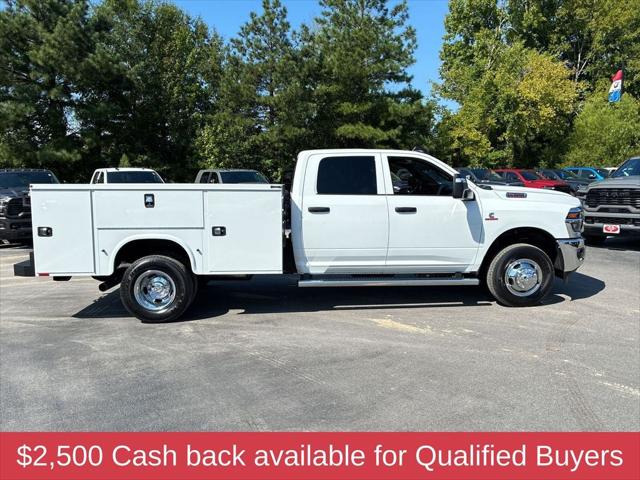 2026 RAM 3500 Chassis RAM 3500 TRADESMAN CREW CAB CHASSIS 4X4 60 CA