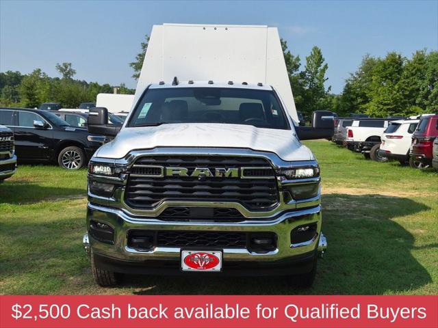 2026 RAM 3500 Chassis RAM 3500 TRADESMAN CREW CAB CHASSIS 4X4 60 CA