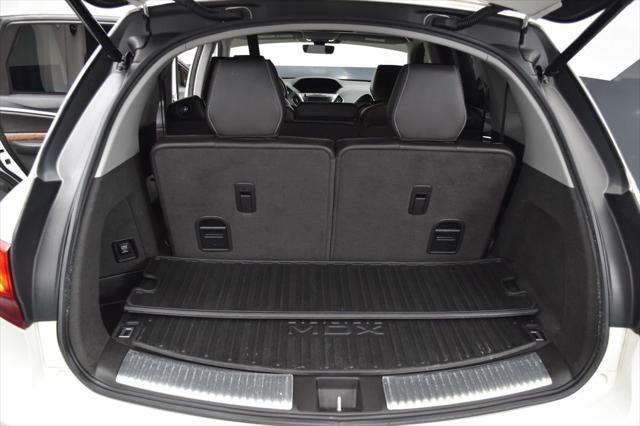 2017 Acura MDX w/Advance & Entertainment Pkgs