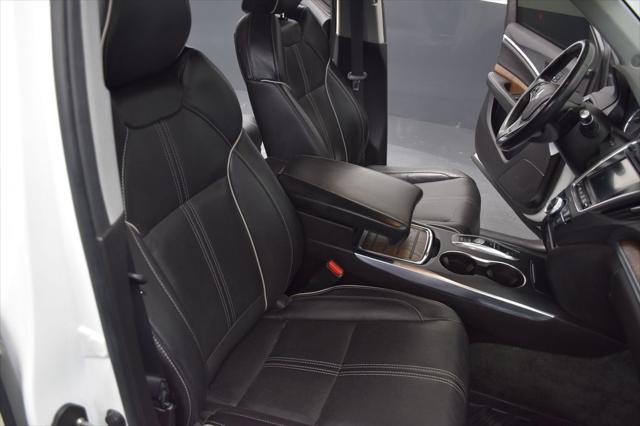 2017 Acura MDX w/Advance & Entertainment Pkgs