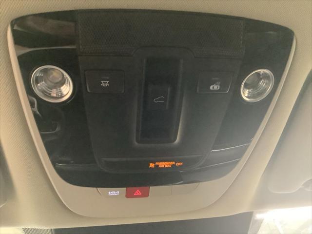 2025 Kia K5 EX