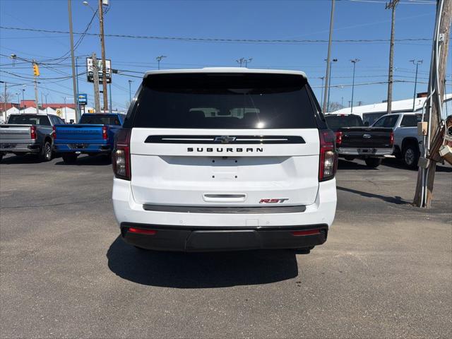 2024 Chevrolet Suburban 4WD RST