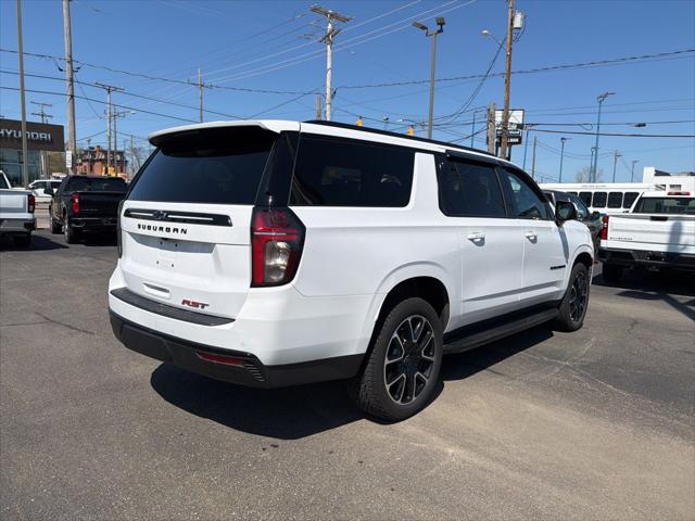 2024 Chevrolet Suburban 4WD RST
