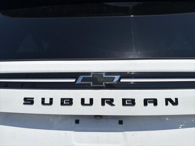 2024 Chevrolet Suburban 4WD RST