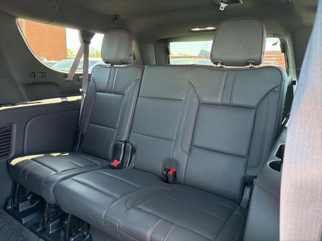2024 Chevrolet Suburban 4WD RST