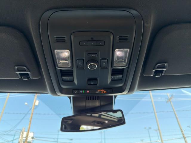2024 Chevrolet Suburban 4WD RST