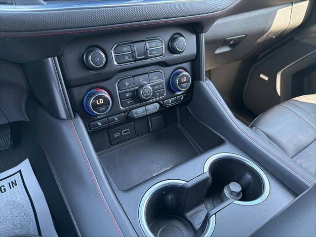 2024 Chevrolet Suburban 4WD RST