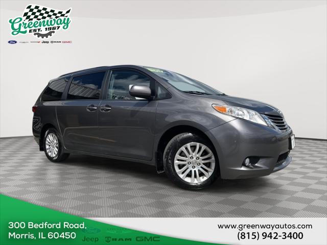 2017 Toyota Sienna Limited 7 Passenger for sale in Morris, IL