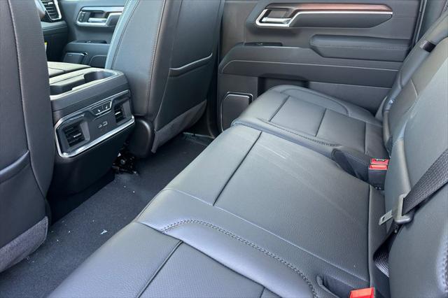 2026 GMC Sierra 2500HD Crew Cab, Standard Bed, Denali, 4WD