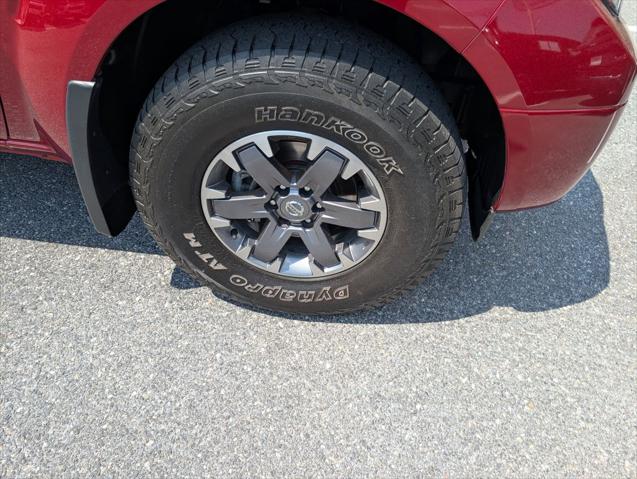 2020 Nissan Frontier Crew Cab PRO-4X 4x4 2020 Nissan Frontier Crew Cab PRO-4X 4x4