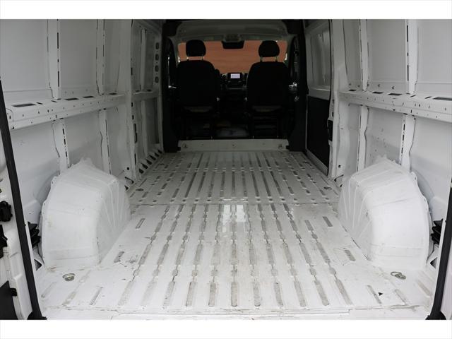 2025 Ram ProMaster 2500 Cargo Van Tradesman High Roof 159" WB w/Pass Seat