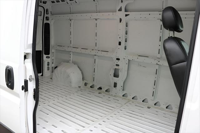 2025 Ram ProMaster 2500 Cargo Van Tradesman High Roof 159" WB w/Pass Seat