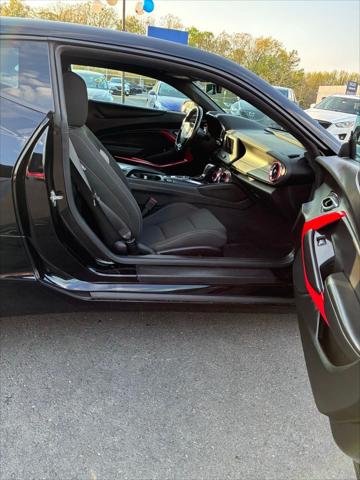 2021 Chevrolet Camaro RWD Coupe 1LT